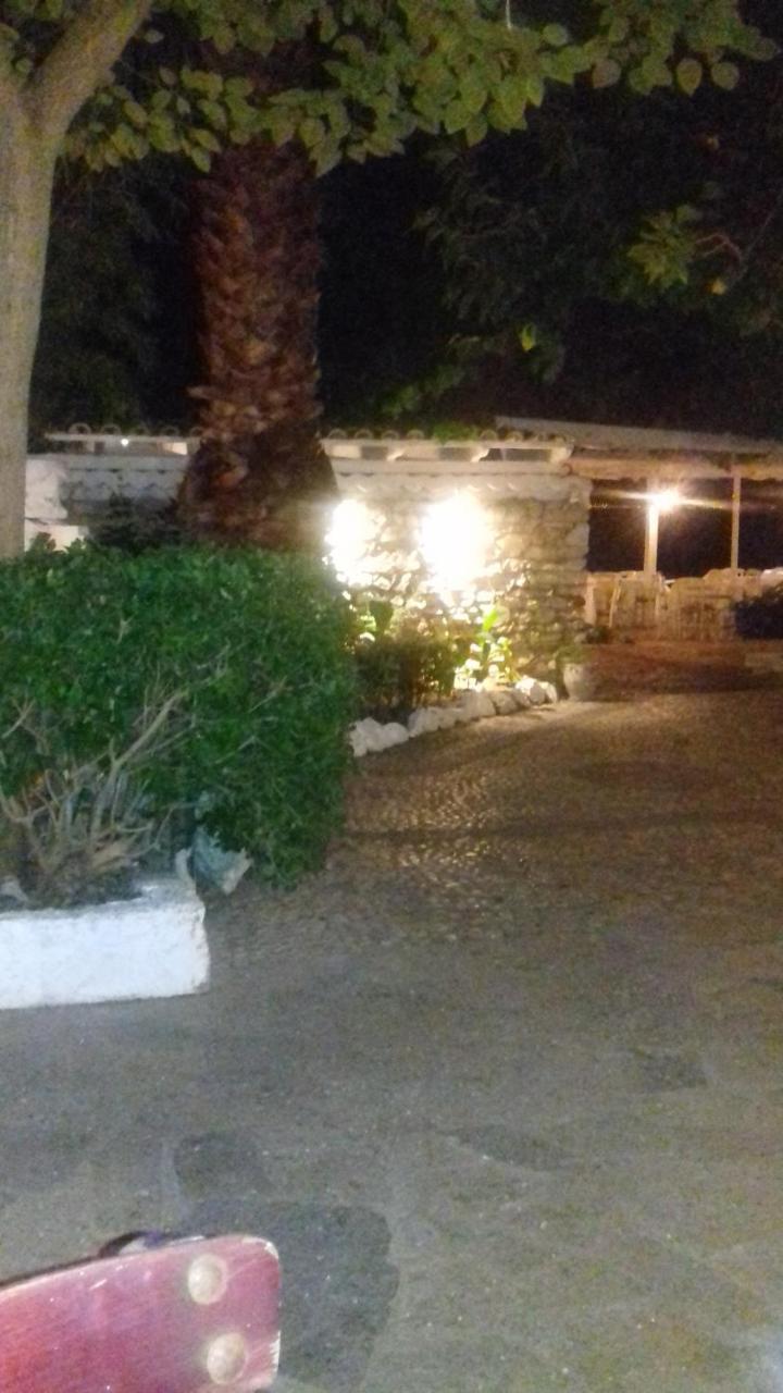 Taradella Hotel Alissos ภายนอก รูปภาพ
