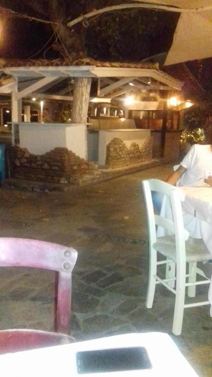 Taradella Hotel Alissos ภายนอก รูปภาพ