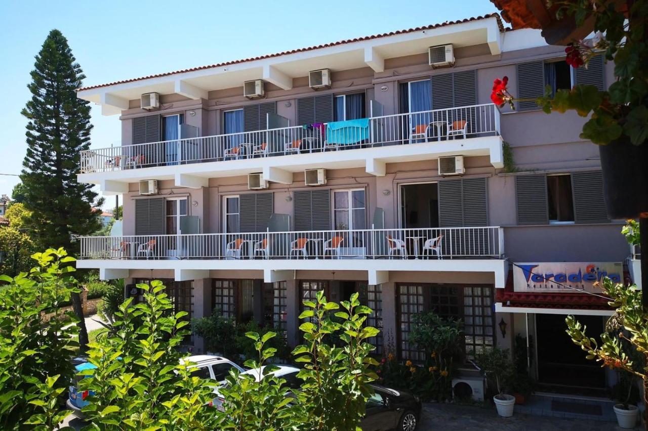 Taradella Hotel Alissos ภายนอก รูปภาพ